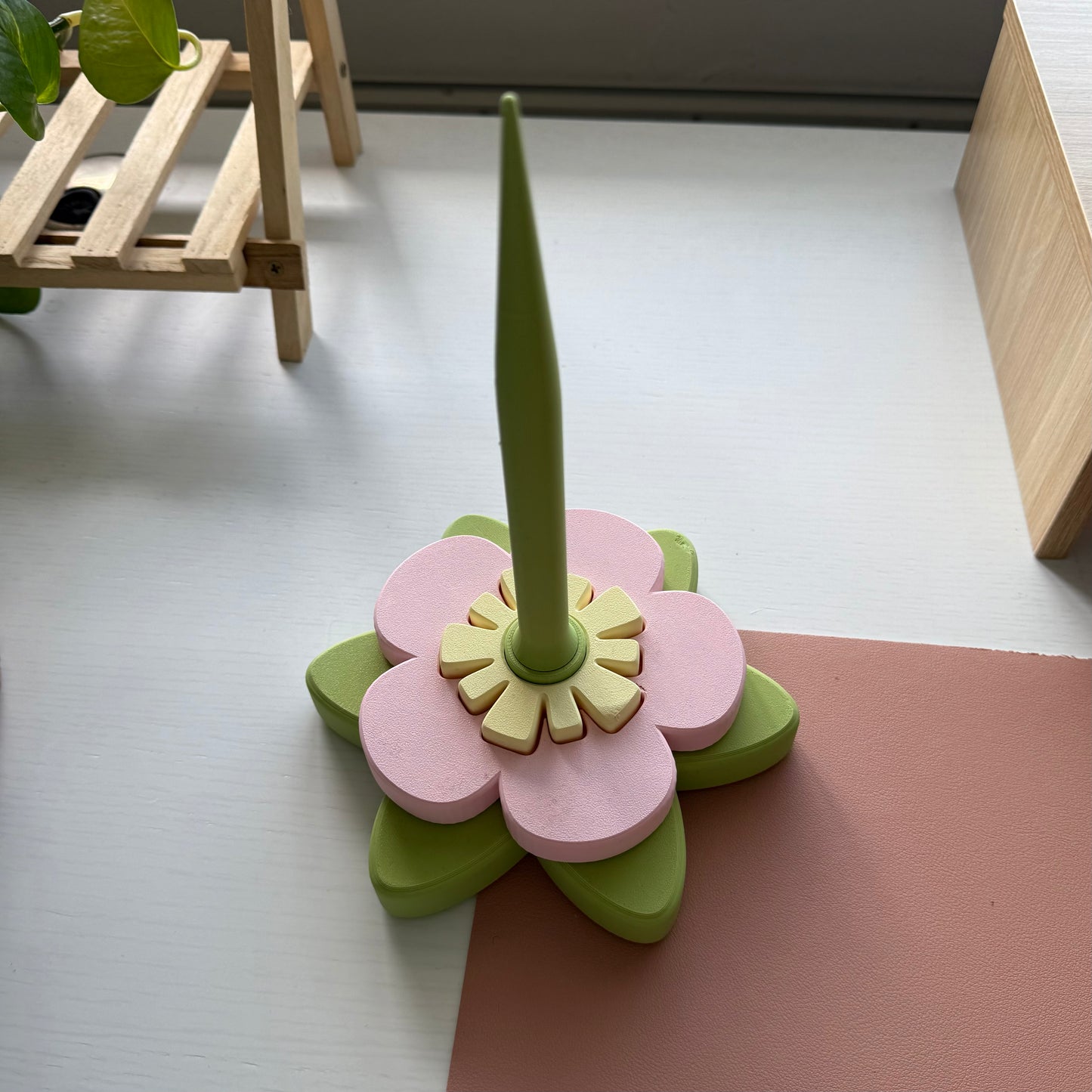 Second Chance Poppy Spinner (Pink)