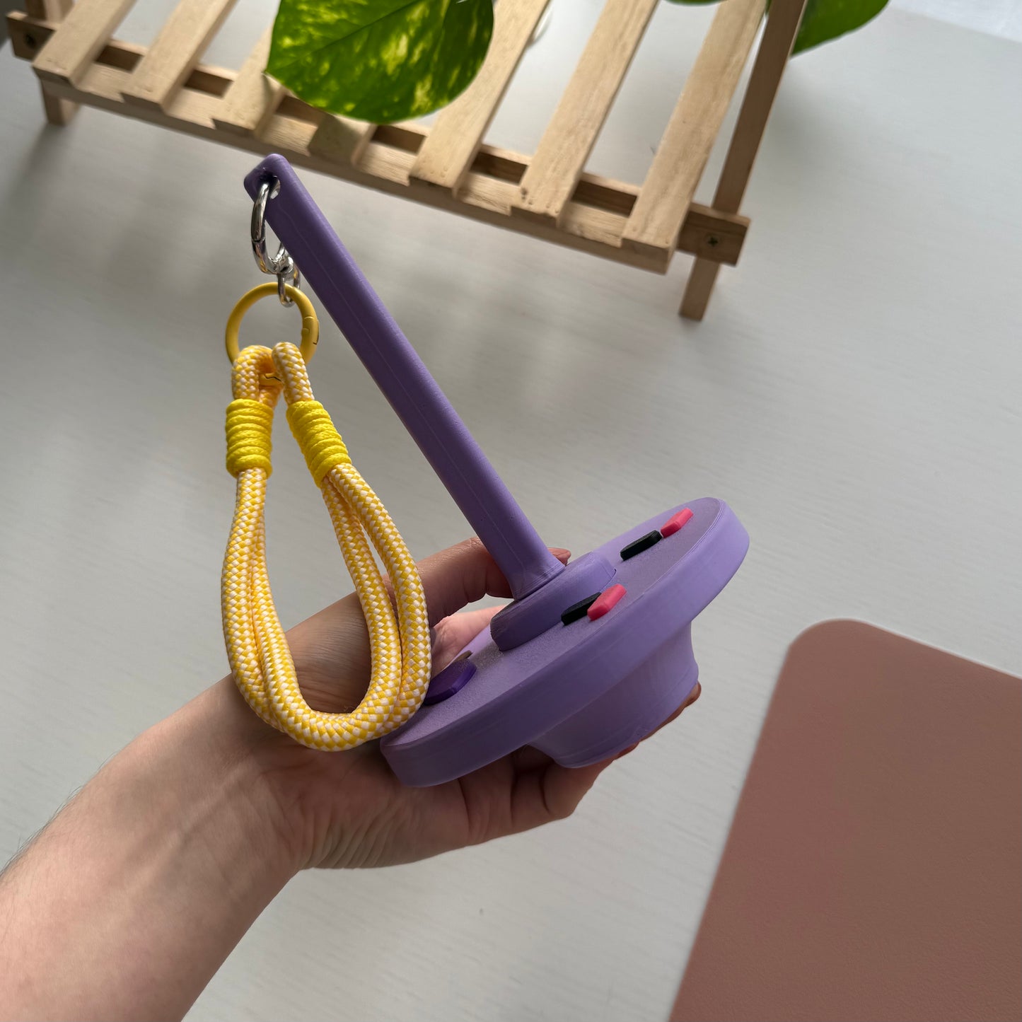 Juni Walkie Spinner (Valley Collection)