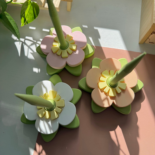 Icelandic Poppy Spinner