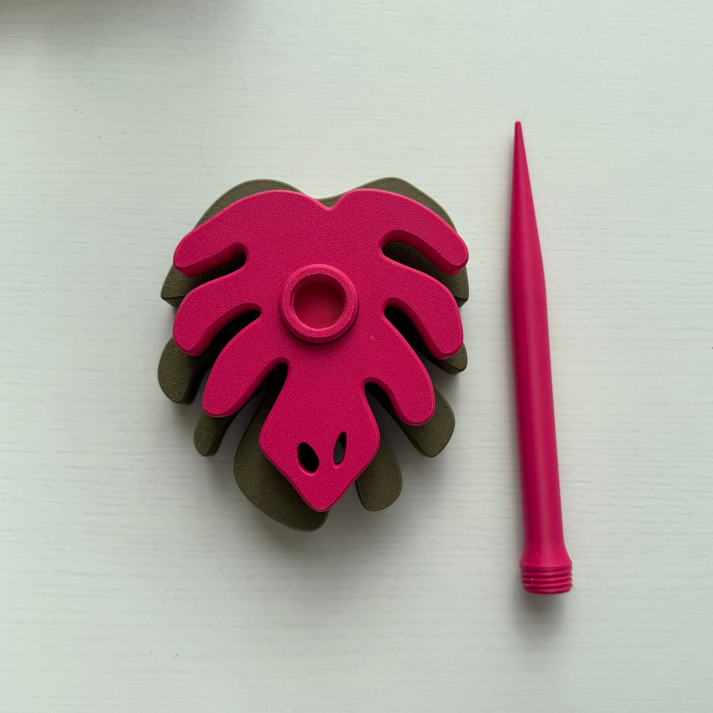 Monstera Plant Spinner