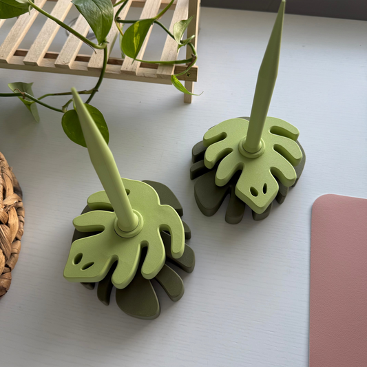 Monstera Plant Spinner