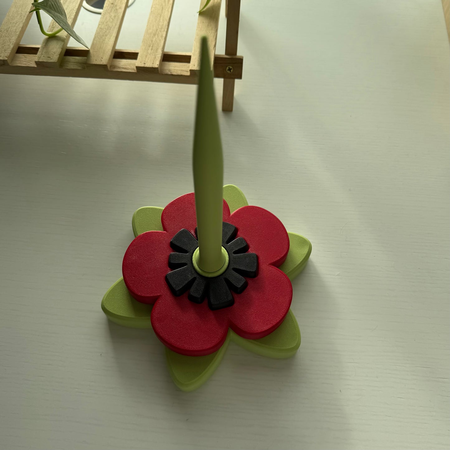 Second Chance Poppy Spinner (Red)