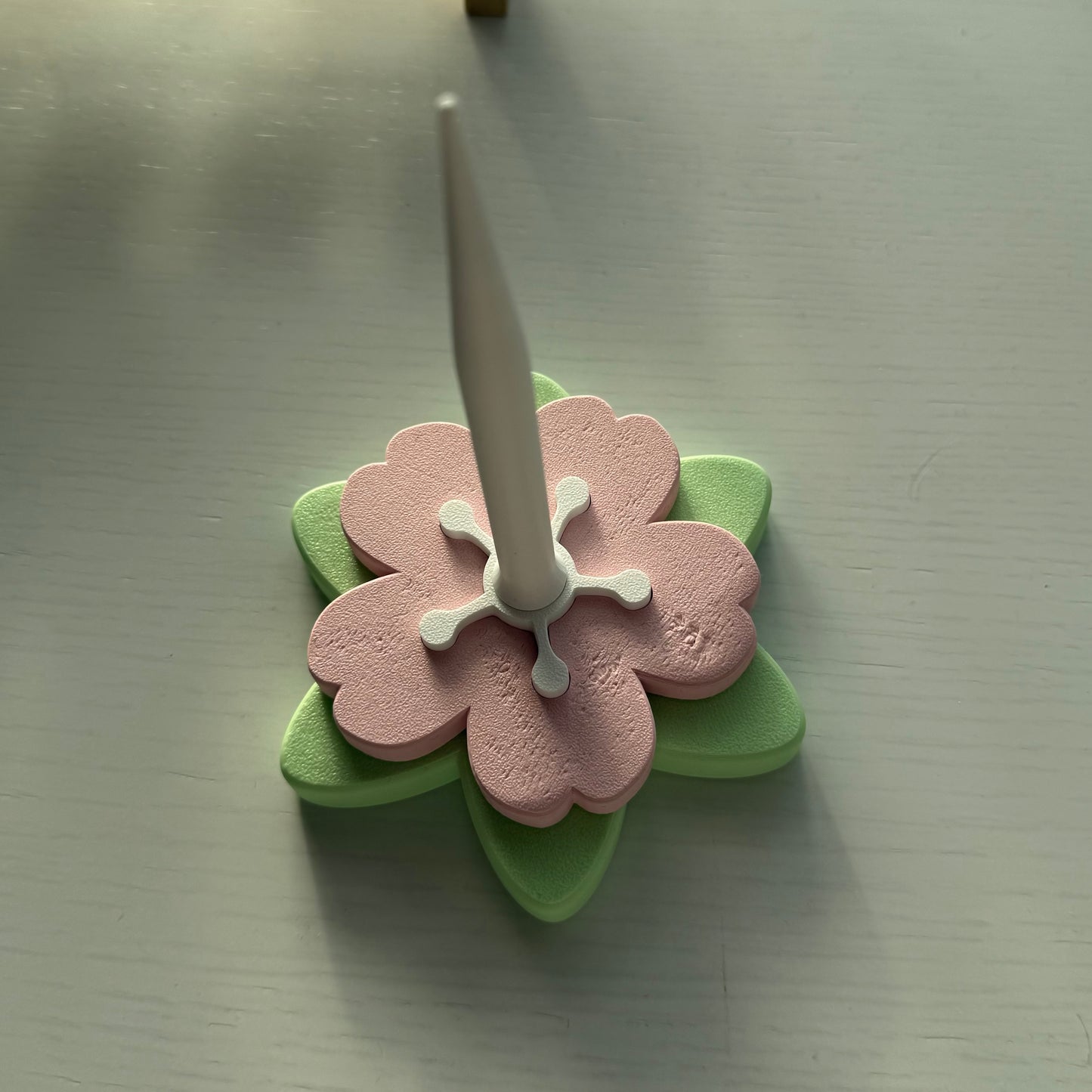 Second Chance Mini Sakura Spinner (Pistachio)
