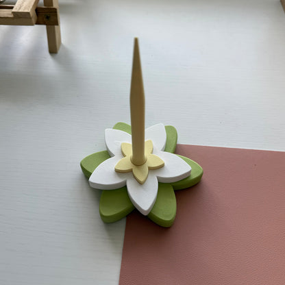Second Chance Mini Plumeria Spinner (Matcha)
