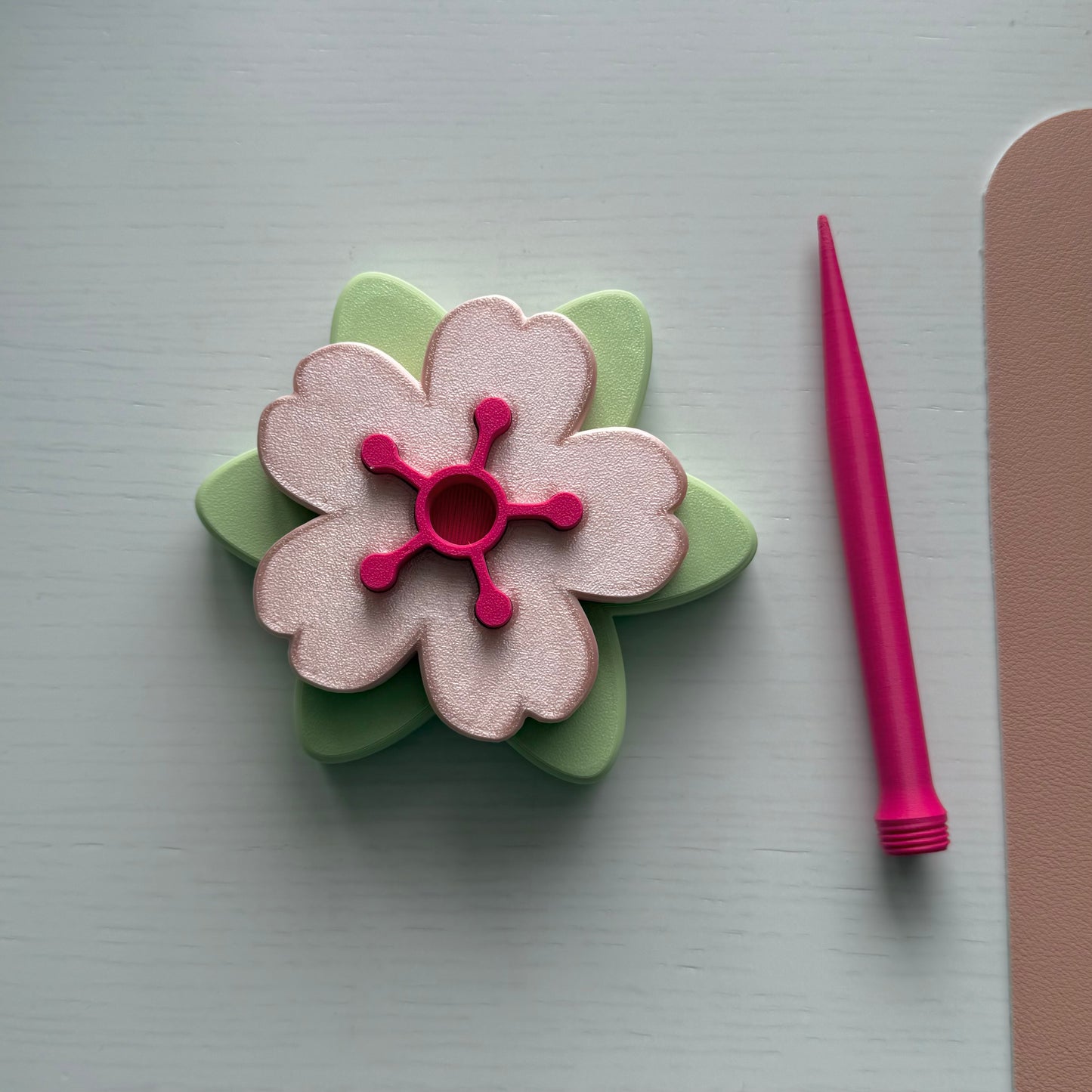 Mini Sakura Spinner