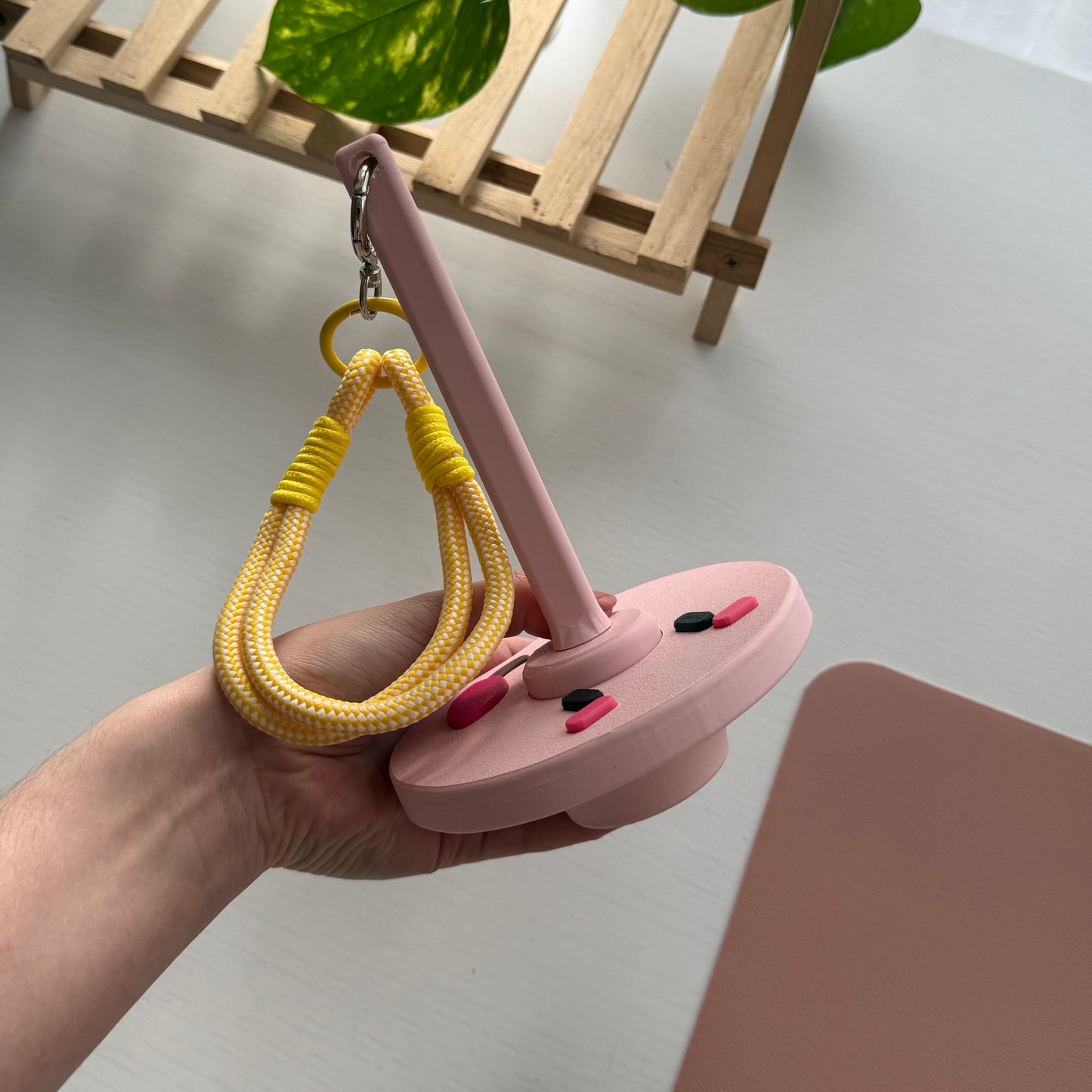 Juni Walkie Spinner (Valley Collection)