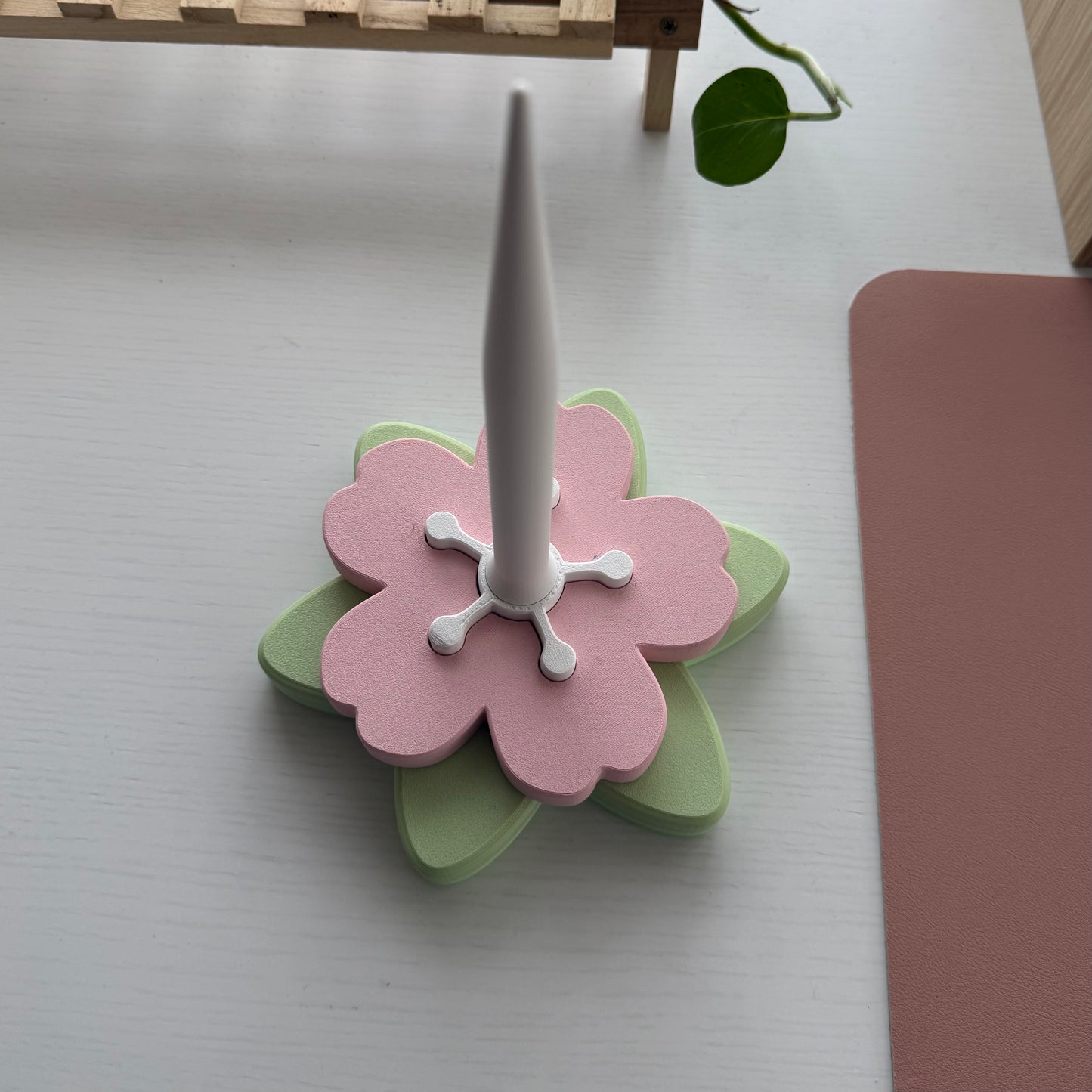 Second Chance Sakura Spinner (Pistachio)