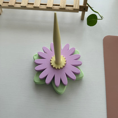 Second Chance Aster Spinner (Pistachio)