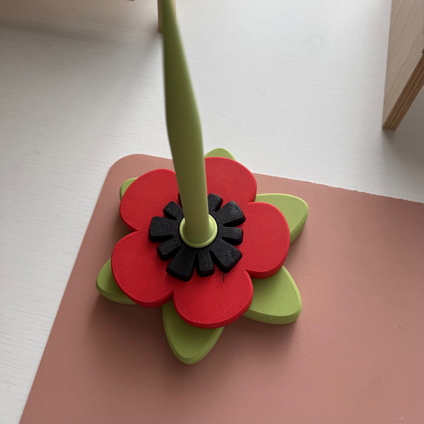 Second Chance Poppy Spinner (Red)