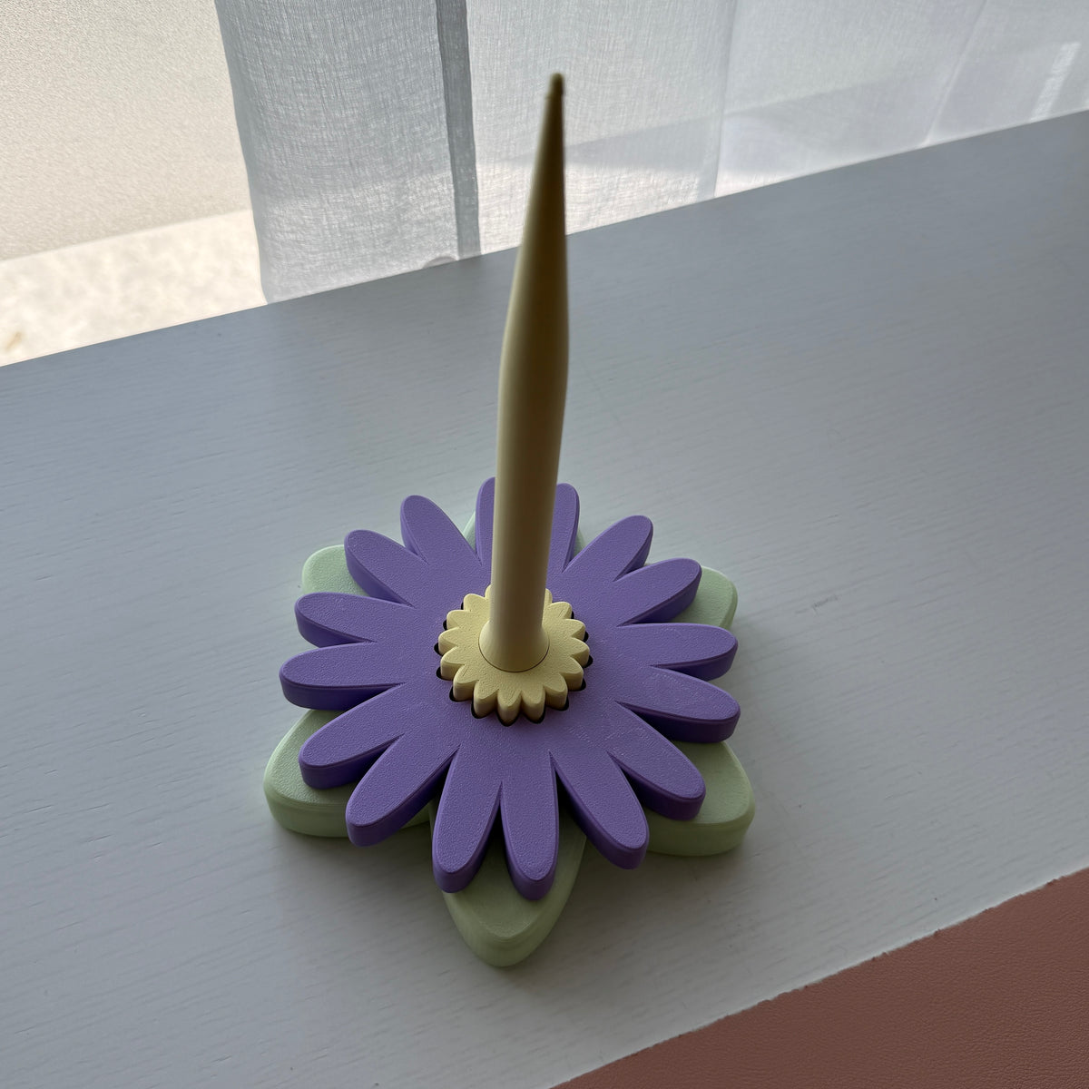 Second Chance Aster Spinner (Pistachio)