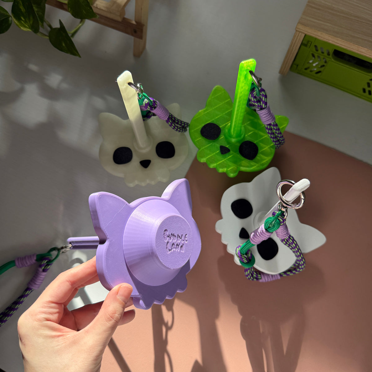 Cat Skull Walkie Spinner